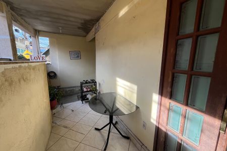 Casa à venda com 250m², 3 quartos e 1 vagaÁrea externa