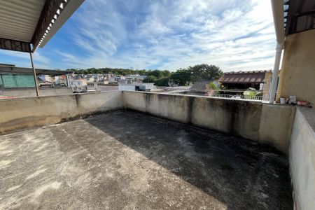 Casa à venda com 250m², 3 quartos e 1 vagaÁrea externa