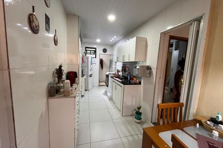 Casa à venda com 250m², 3 quartos e 1 vagaCozinha 