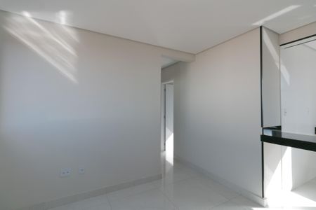 Apartamento à venda com 124m², 4 quartos e 2 vagas Apartamento à venda com 124m², 4 quartos e 2 vagasSala