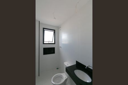 Apartamento à venda com 124m², 4 quartos e 2 vagas Apartamento à venda com 124m², 4 quartos e 2 vagasBanheiro Suíte