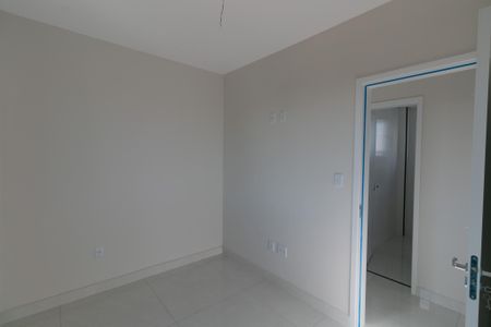 Apartamento à venda com 124m², 4 quartos e 2 vagas Apartamento à venda com 124m², 4 quartos e 2 vagasQuarto 1