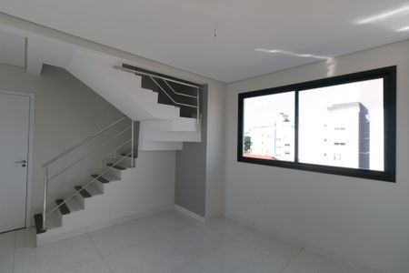 Apartamento à venda com 124m², 4 quartos e 2 vagas Apartamento à venda com 124m², 4 quartos e 2 vagasSala