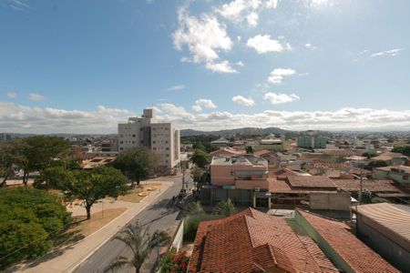 Apartamento à venda com 124m², 4 quartos e 2 vagas Apartamento à venda com 124m², 4 quartos e 2 vagasVista Quarto 2