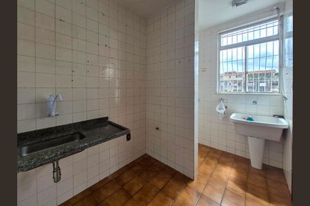 Cozinha e Área de Serviço de apartamento à venda com 2 quartos, 70m² em Santa Efigênia, Belo Horizonte