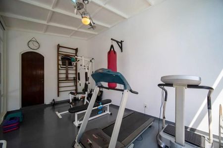 Casa à venda com 565m², 3 quartos e 4 vagas