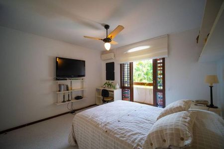 Casa à venda com 565m², 3 quartos e 4 vagas