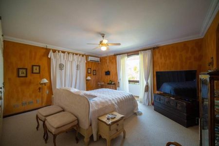 Casa à venda com 565m², 3 quartos e 4 vagas