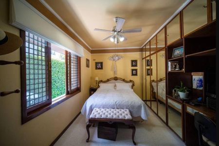 Casa à venda com 565m², 3 quartos e 4 vagas