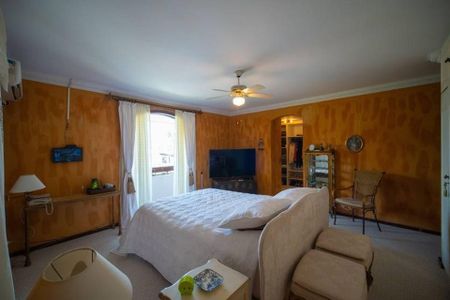 Casa à venda com 565m², 3 quartos e 4 vagas