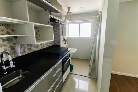 Apartamento à venda com 57m², 2 quartos e 1 vagaCozinha - Armários