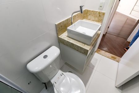 Apartamento à venda com 57m², 2 quartos e 1 vagaBanheiro Corredor