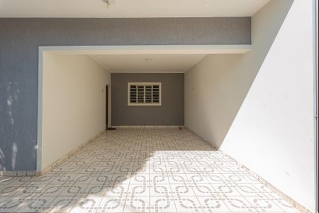 Casa à venda com 230m², 3 quartos e 3 vagas