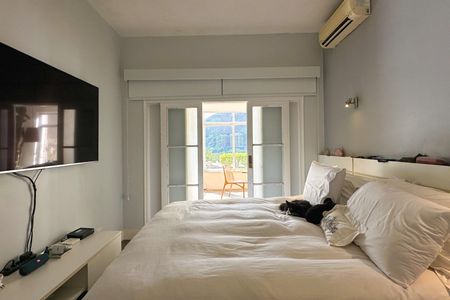 Apartamento à venda com 230m², 2 quartos e 2 vagasSuíte