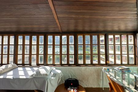 Apartamento à venda com 230m², 2 quartos e 2 vagasÁrea externa