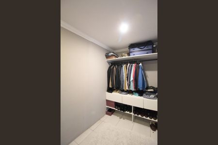Casa à venda com 1860m², 5 quartos e 8 vagasCloset da Suite 1