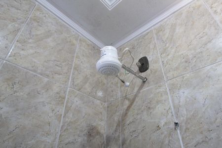 Casa à venda com 1860m², 5 quartos e 8 vagasBanheiro da Suite 2