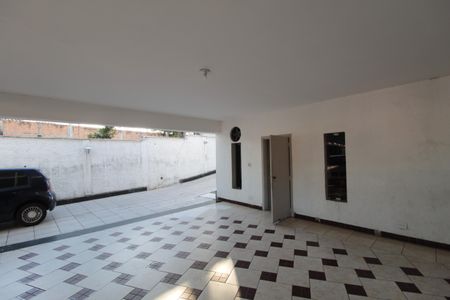 Casa à venda com 1860m², 5 quartos e 8 vagasGaragem