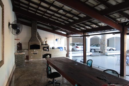 Casa à venda com 1860m², 5 quartos e 8 vagasÁrea Gourmet