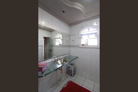 Casa à venda com 1860m², 5 quartos e 8 vagasBanheiro da Suite 3