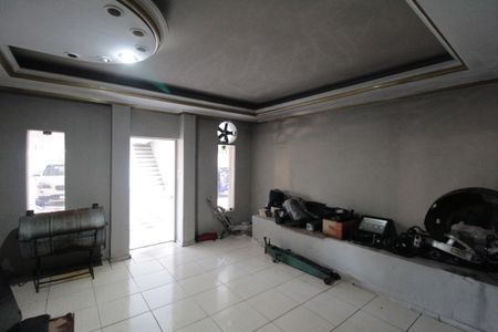 Casa à venda com 1860m², 5 quartos e 8 vagasAcademia