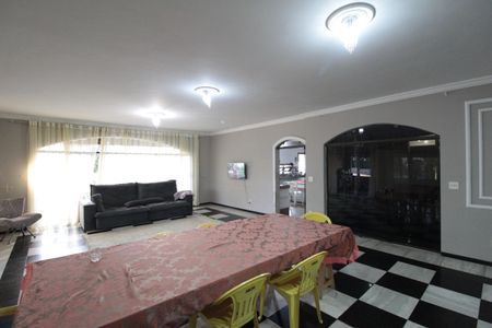 Casa à venda com 1860m², 5 quartos e 8 vagasSala 4