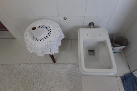 Casa à venda com 1860m², 5 quartos e 8 vagasBanheiro da Suite 1