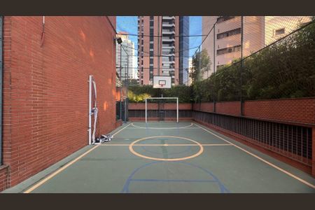 Apartamento à venda com 230m², 4 quartos e 4 vagas Apartamento à venda com 230m², 4 quartos e 4 vagasÁrea comum