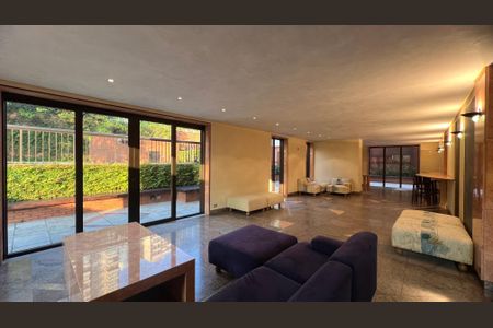 Apartamento à venda com 230m², 4 quartos e 4 vagas Apartamento à venda com 230m², 4 quartos e 4 vagasÁrea comum