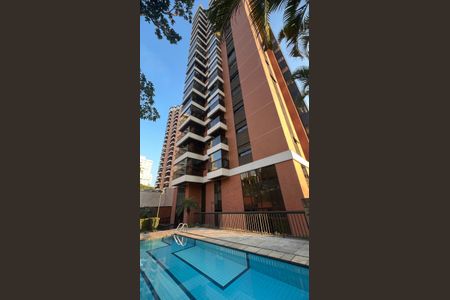 Apartamento à venda com 230m², 4 quartos e 4 vagas Apartamento à venda com 230m², 4 quartos e 4 vagasFachada