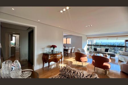 Apartamento à venda com 230m², 4 quartos e 4 vagas Apartamento à venda com 230m², 4 quartos e 4 vagasSala