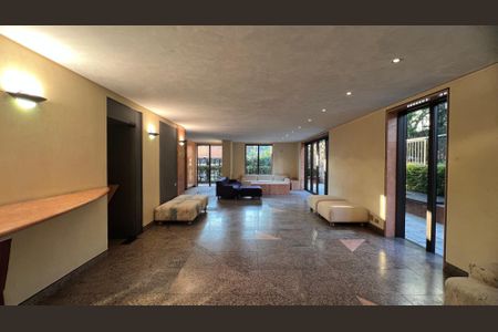 Apartamento à venda com 230m², 4 quartos e 4 vagas Apartamento à venda com 230m², 4 quartos e 4 vagasÁrea comum