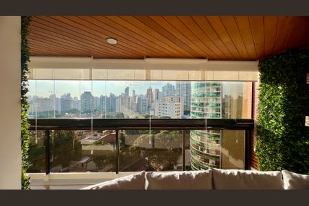 Apartamento à venda com 230m², 4 quartos e 4 vagas Apartamento à venda com 230m², 4 quartos e 4 vagasVista da Varanda