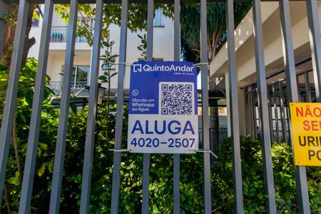 Apartamento para alugar com 55m², 2 quartos e 1 vagaPlaca