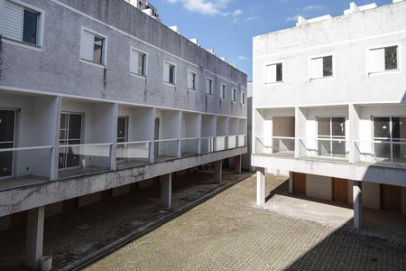 Casa de condomínio para alugar com 95m², 2 quartos e 1 vaga Casa de condomínio para alugar com 95m², 2 quartos e 1 vagaVista da Suíte 2