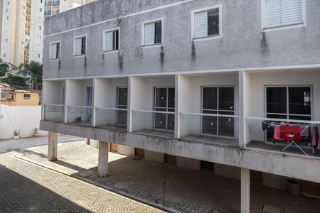 Casa de condomínio para alugar com 95m², 2 quartos e 1 vaga Casa de condomínio para alugar com 95m², 2 quartos e 1 vagaVista da Suíte 2