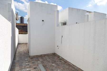 Casa de condomínio para alugar com 95m², 2 quartos e 1 vaga Casa de condomínio para alugar com 95m², 2 quartos e 1 vagaVaranda