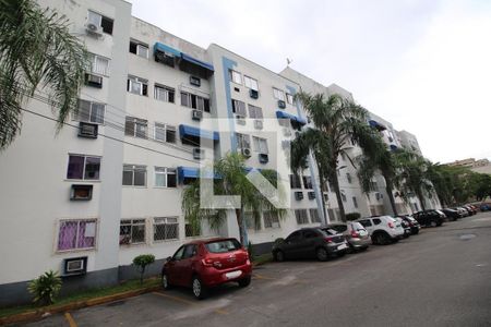 Apartamento à venda com 55m², 2 quartos e 1 vaga Apartamento à venda com 55m², 2 quartos e 1 vagaFachada