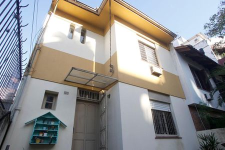 Casa à venda com 150m², 4 quartos e 1 vagaFachada