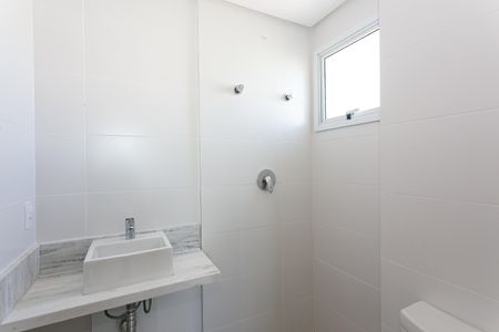 Apartamento à venda com 80m², 2 quartos e 2 vagasBanheiro da Suíte 1