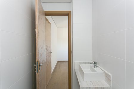 Apartamento à venda com 80m², 2 quartos e 2 vagasBanheiro da Suíte 2