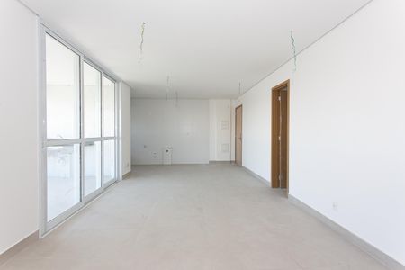 Apartamento à venda com 80m², 2 quartos e 2 vagasSala