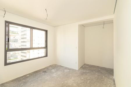 Apartamento à venda com 140m², 3 quartos e 2 vagasSuíte 2