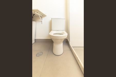 Apartamento à venda com 140m², 3 quartos e 2 vagasBanheiro da Suíte 2