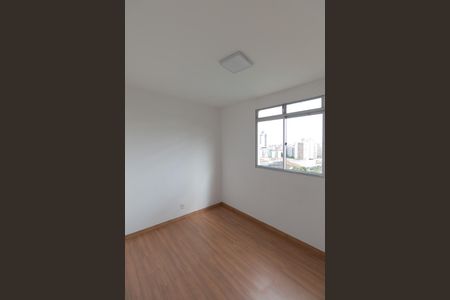 Apartamento à venda com 70m², 3 quartos e 1 vagaQuarto 2