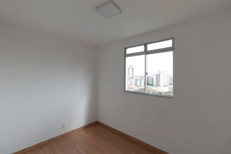 Apartamento à venda com 70m², 3 quartos e 1 vagaQuarto 2