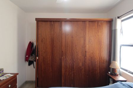 Casa de condomínio à venda com 158m², 3 quartos e 2 vagasSuite