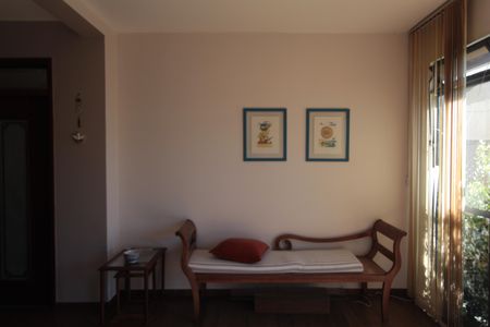 Casa de condomínio à venda com 158m², 3 quartos e 2 vagasSala