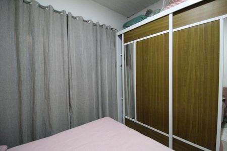 Casa à venda com 180m², 2 quartos e 1 vagaQuarto