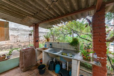 Casa à venda com 360m², 3 quartos e 4 vagasÁrea de Serviço 2